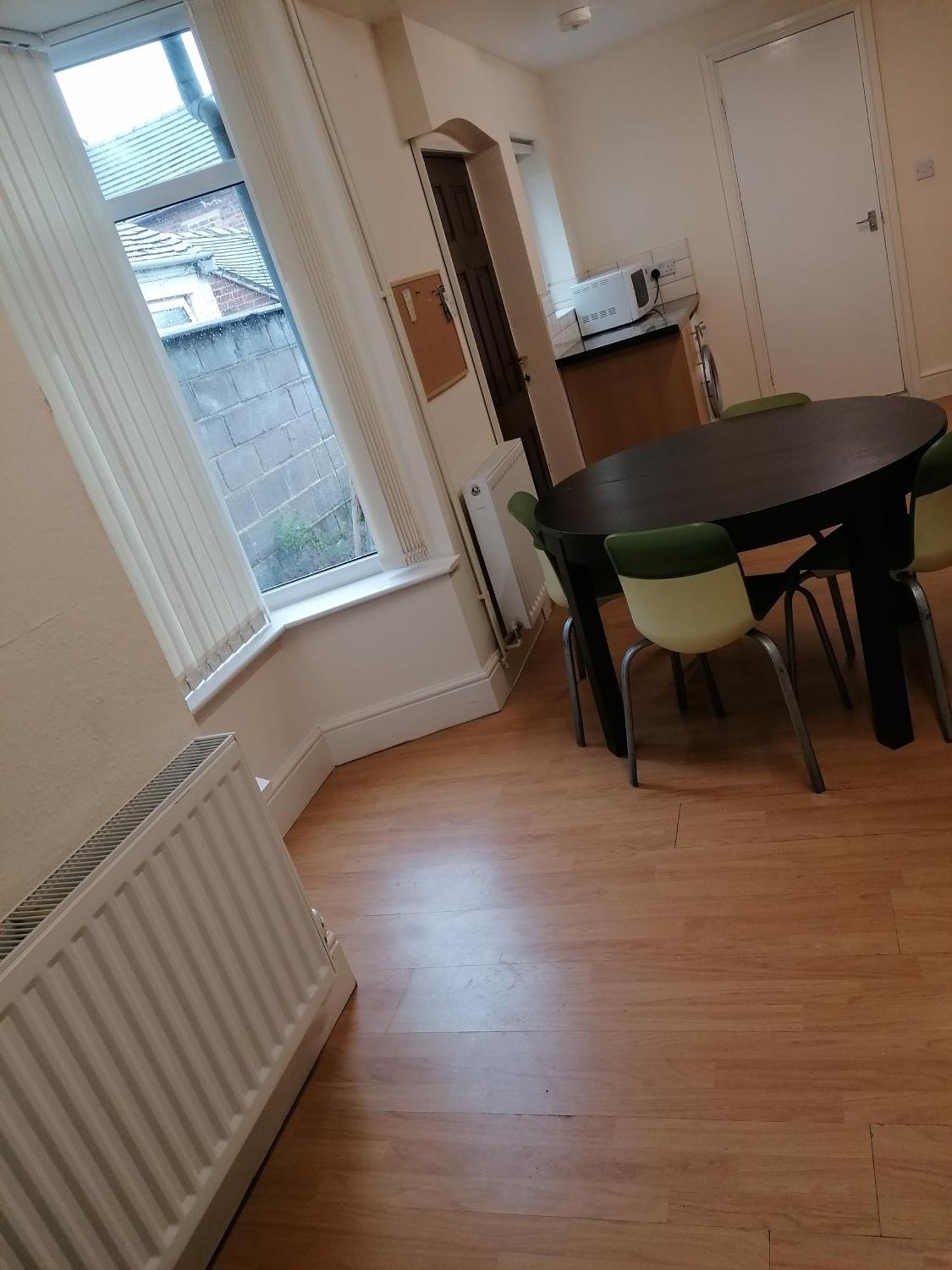 Hygis Home Of Relaxations Stoke-on-Trent エクステリア 写真