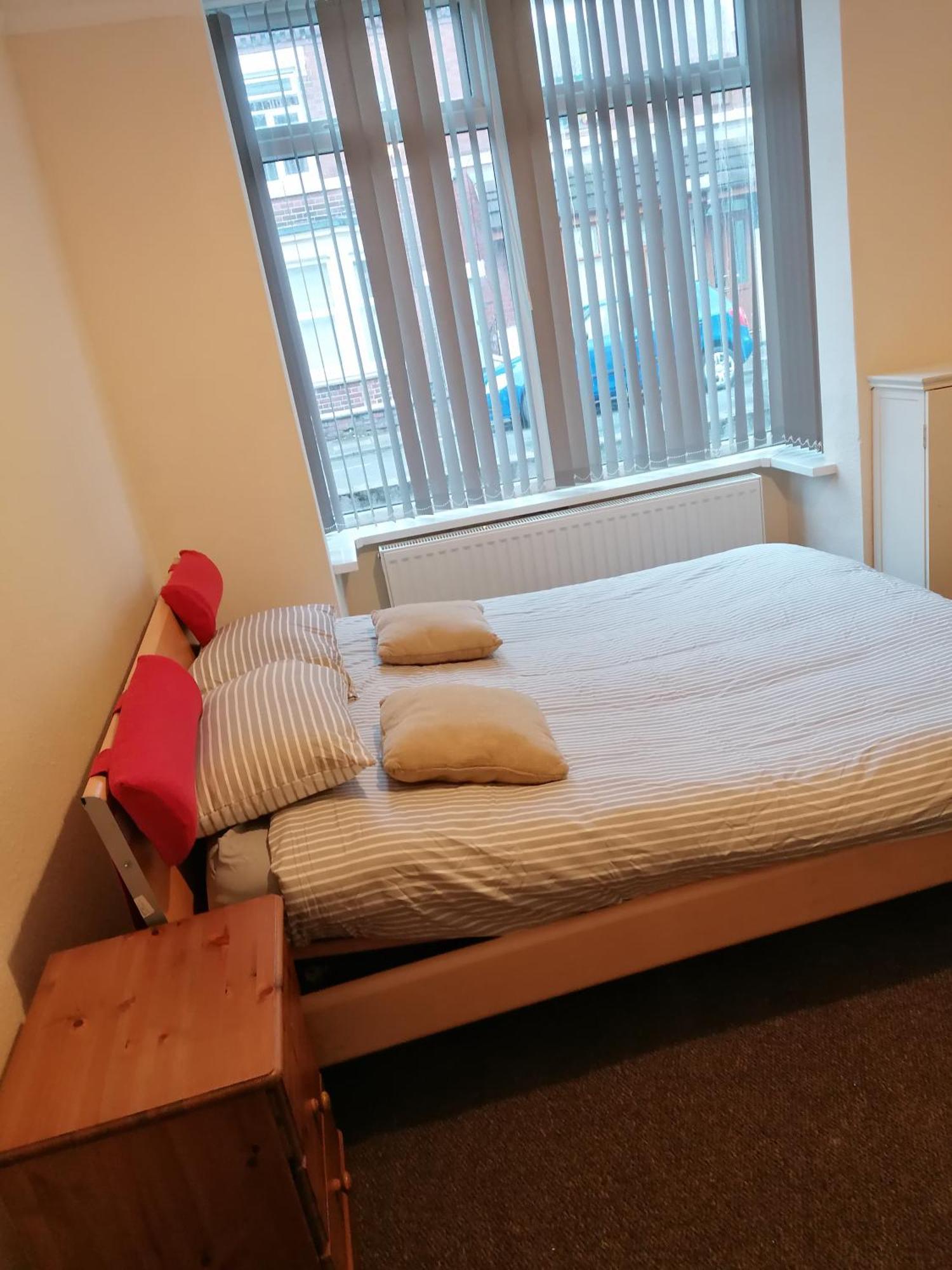 Hygis Home Of Relaxations Stoke-on-Trent エクステリア 写真